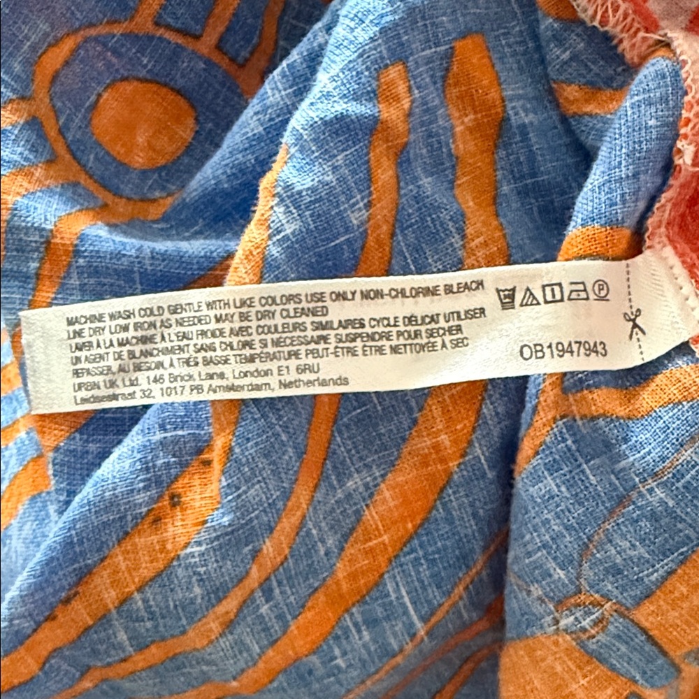 Anisa Exclusively by Anthropologie Colorful Graphic Button Down Shirt - Picture 6 of 11